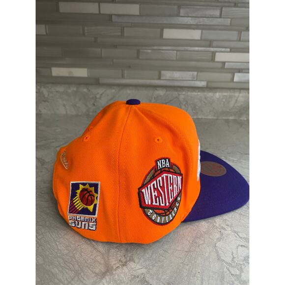 Phoenix Suns Mitchell & Ness NBA Basketball Snapback Hat - Picture 6 of 9